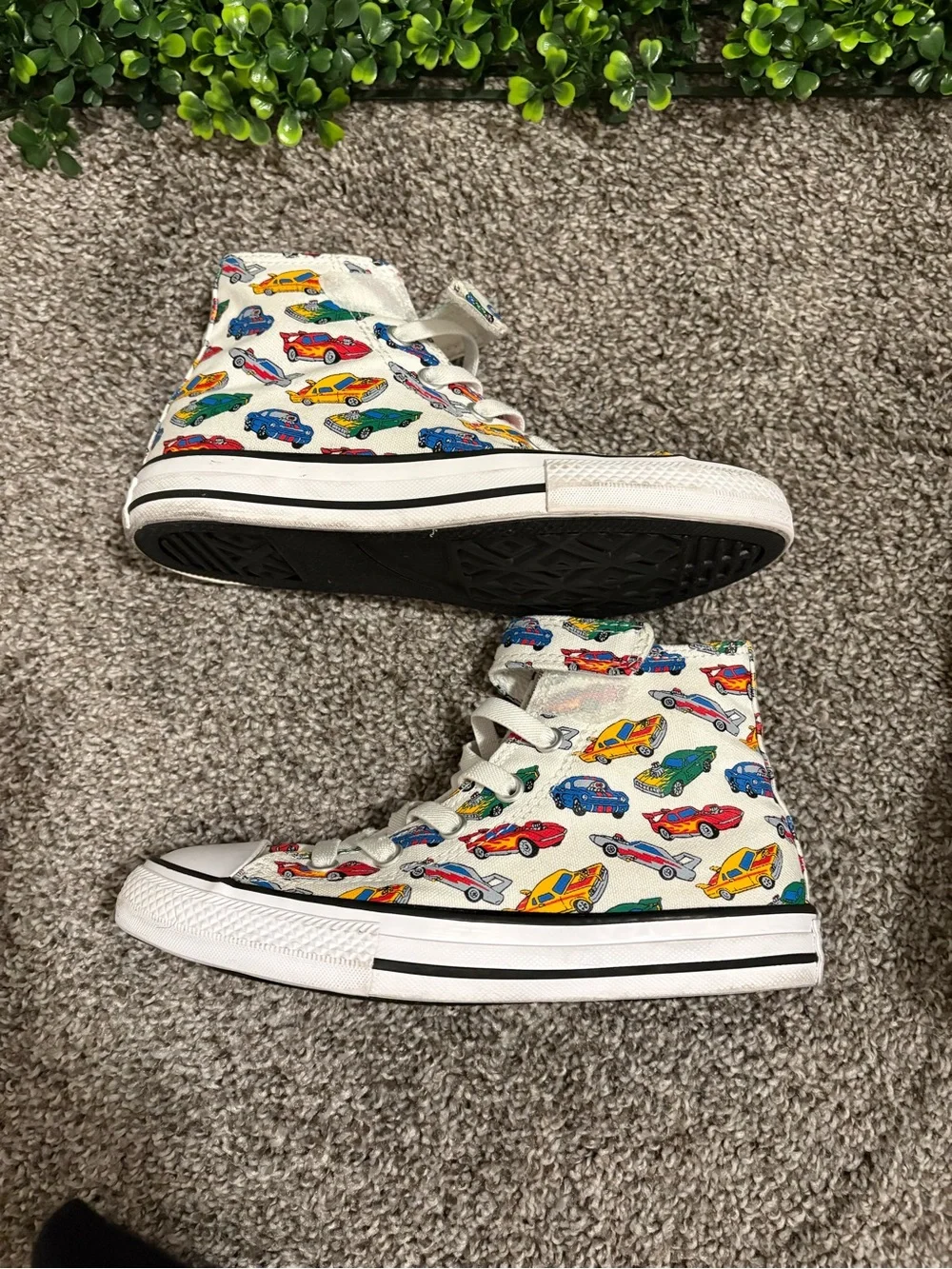 Kids White High-Top Sneakers with Colorful Car Print